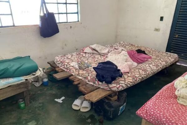 Fazenda do cantor Leronardo apresenta condições degradantes para funcionários segundo MPT
