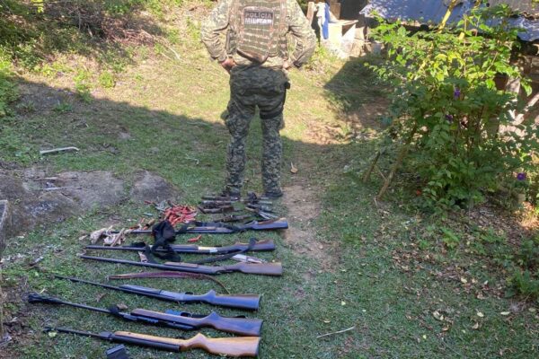 Polícia Ambientla apreende 154 armar e munições em Cachoeiras de Macacu