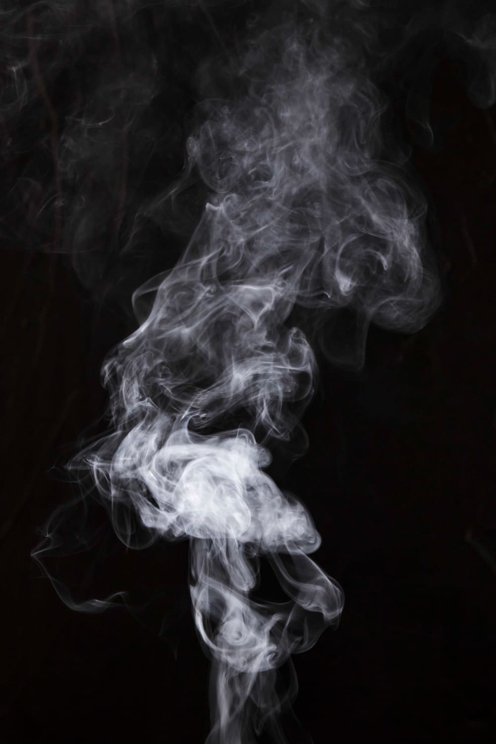 ANVISa reforça a proibição de venda e comercialização de vapes no Brasil