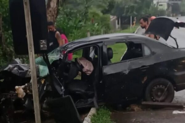 Acidente em Cachoeiras de Macacu marca feriado de grande tragédias na região serrana