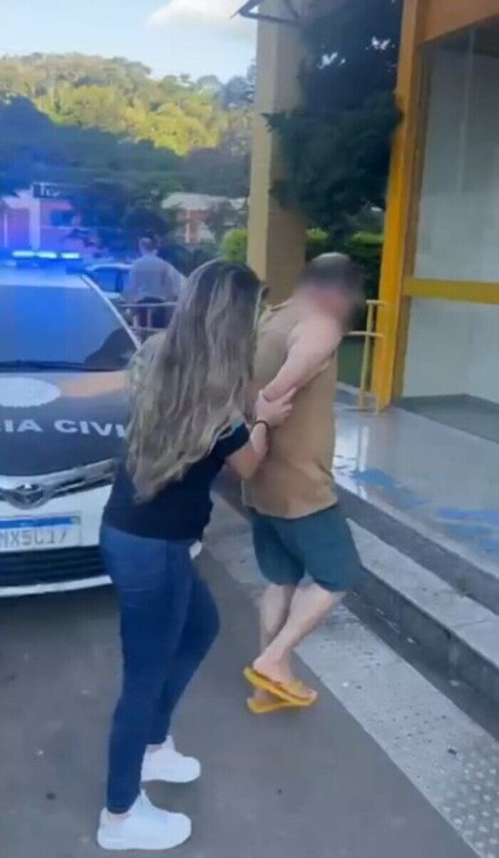 Acusado de assedio e importunação em Nova Friburgo foi preso pela DEAM-NF