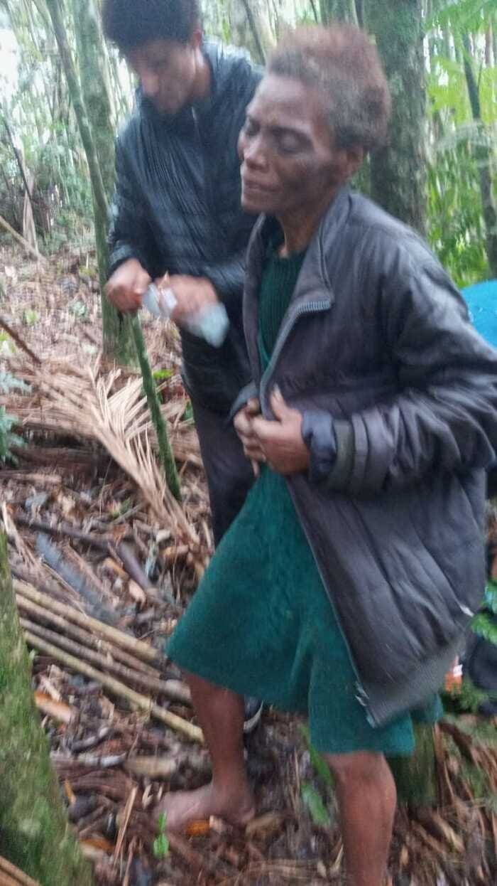 Adagmar foi encontrada dentro de mata em São Pedro da Serra depois de seis dias desaparecida em Nova Friburgo