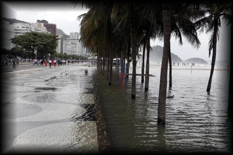 Alerta de Ressaca no Rio de Janeiro vai durar até o final de semana, segundo meteorologia