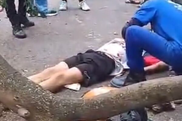 Árvore atinge jovem em cheio ao cair em Laranjeiras Zona Sul do Rio de Janeiro