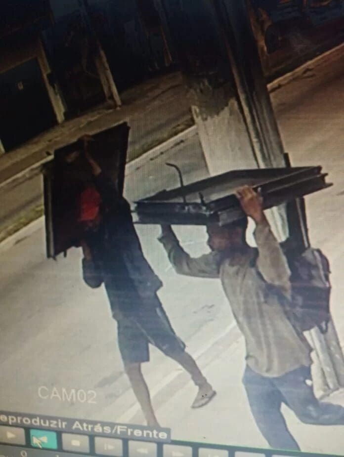 Bandidos saqueiam Hospital da Criança em Cabo Frio