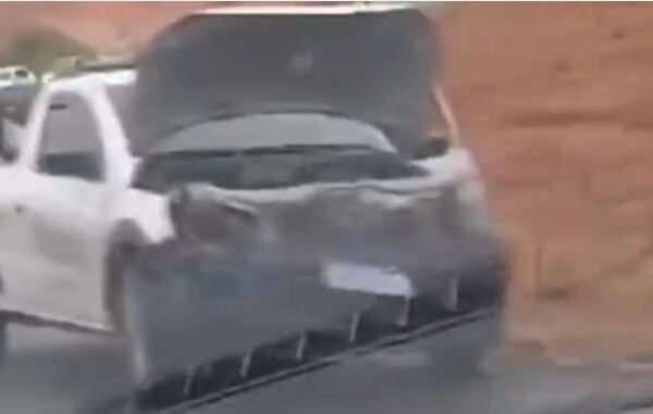 Batida entre dois carros causa apreensão em Nova Friburgo