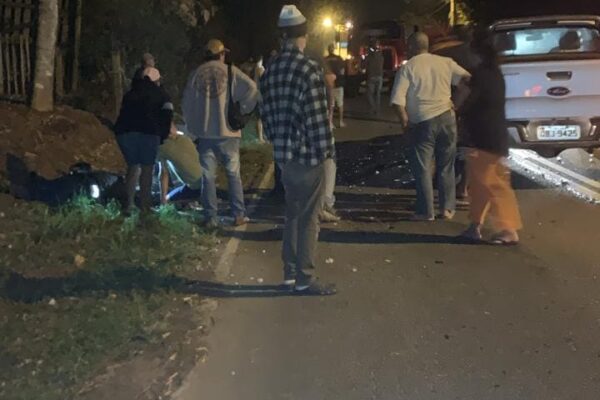 Batida na Estrada Muri-Lumiar deixa homem ferido em Nova Friburgo