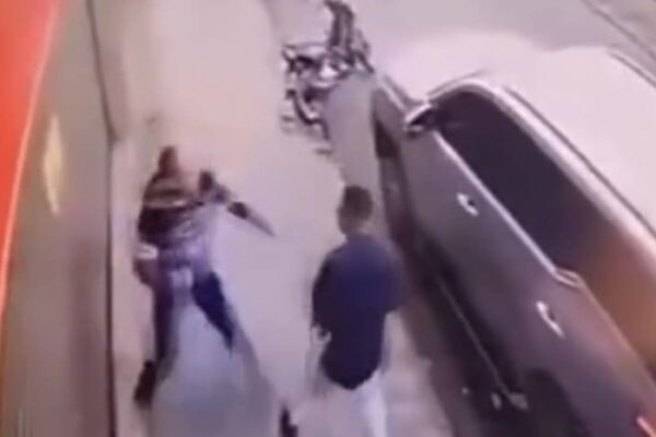Briga entre dois homens em Conselheiro Paulino em Nova Friburgo