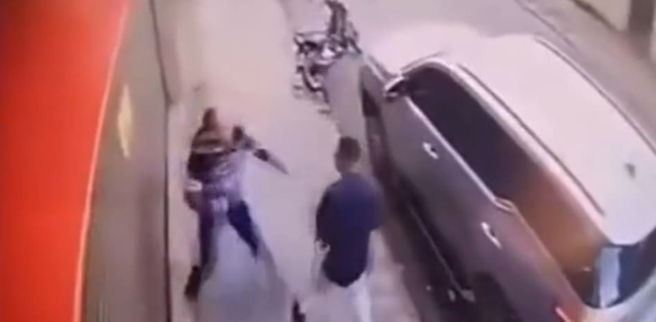 Briga entre dois homens em Conselheiro Paulino em Nova Friburgo