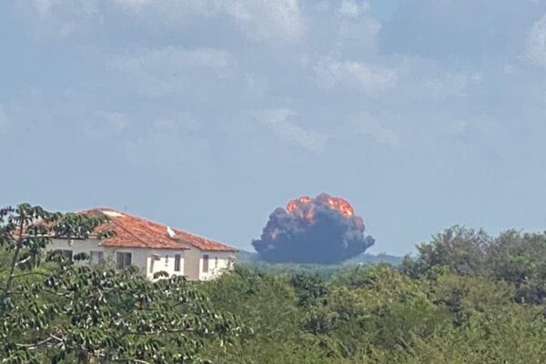 Caça da FAB caiu nesta terça-feira, em Parnamarim no RN