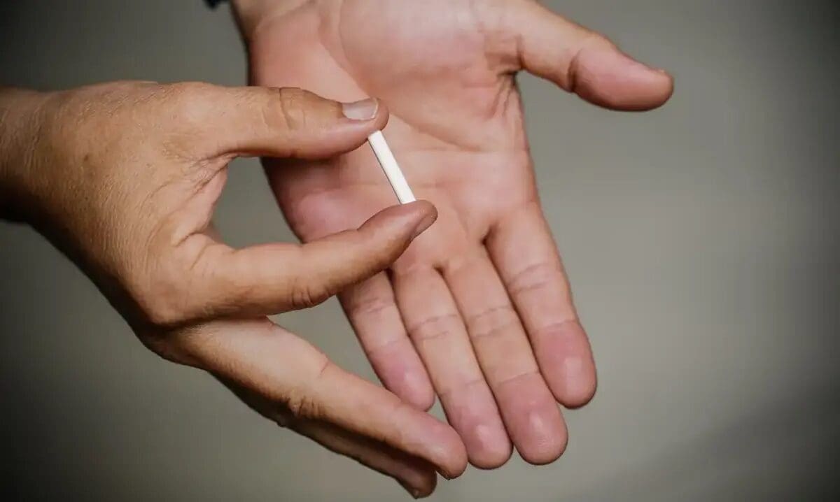 Chip da Beleza foi proibido pela ANVISA em 2024 - Rafa Neddermeyer-Agência Brasil