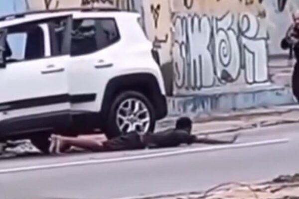 Clima tenso em Olaria, no rio de janeiro, após perseguição policial e suspeito de roubar veículo