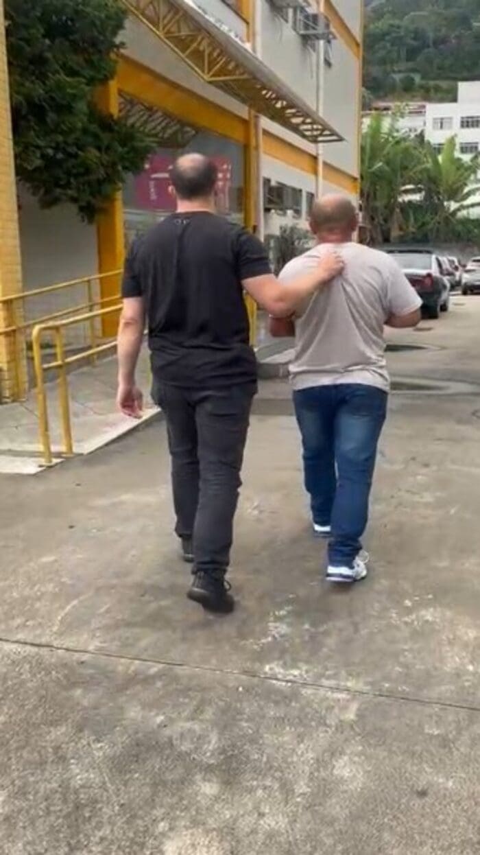 DEAM-NF prende homem com munições ilegais em Nova Friburgo