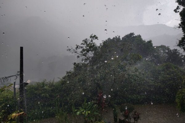 Defesa Civil de Nova Friburgo emite alerta para chuva forte no município - Foto Guilherme Alt em Nova Friburgo