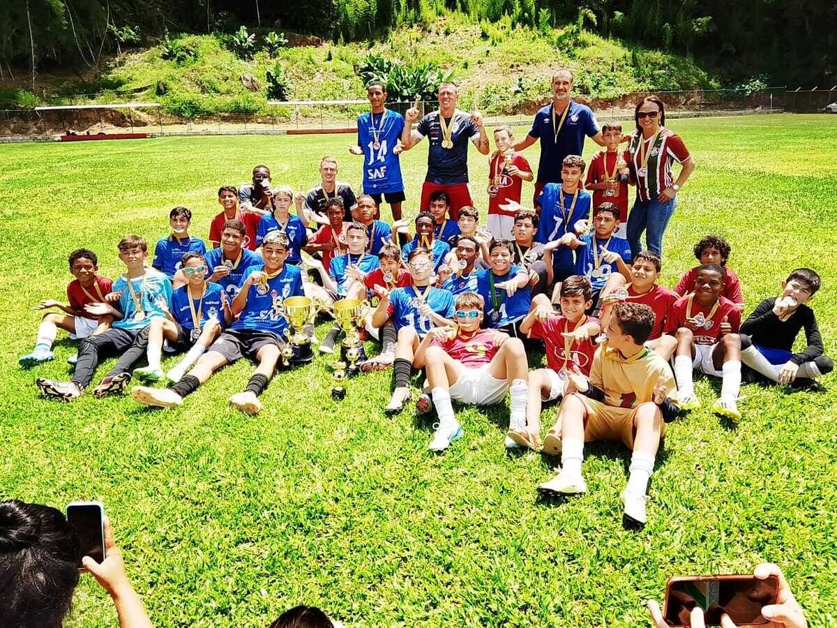 Equipes do Friburgo Sporting e Guerreirinhos de Nova Friburgo, conquistam importante título da Copa Noroeste