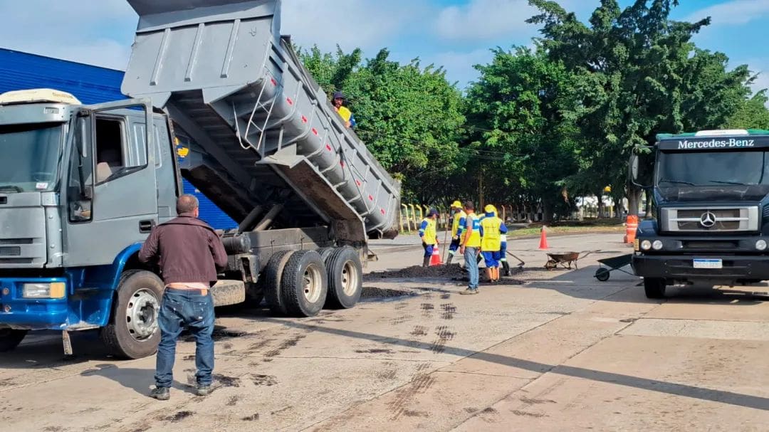 Estado do RJ vai gastar quase R$ 1 bi em obras de recuperação asfáltica