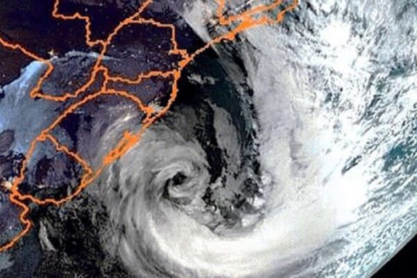 Estado do Rio de Janeiro recebe alerta de chuvas intensas - Imagem de arquivo - Ciclone Bomba que se formou sobre o Estado do Rio de Janeiro em 2023 - Foto de Arquivo