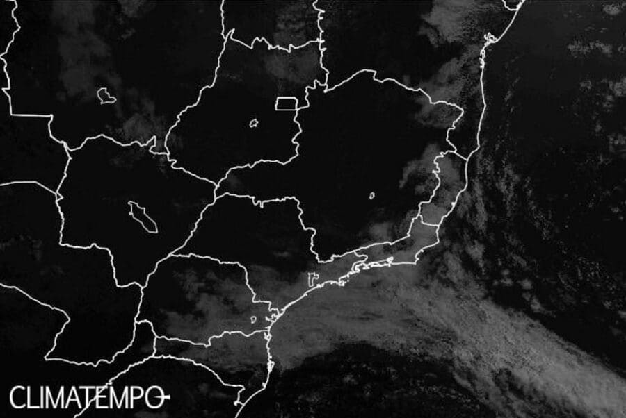 Estado do Rio de Janeiro tem alerta de chuva e pancadas isoladas para feriadão de 1º de maio - Imagem de Satélite