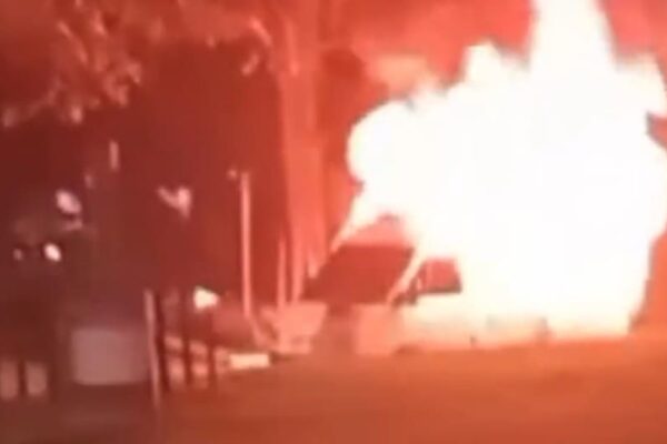 Famosos podrão de Nova Friburgo pega fogo e fica destruído