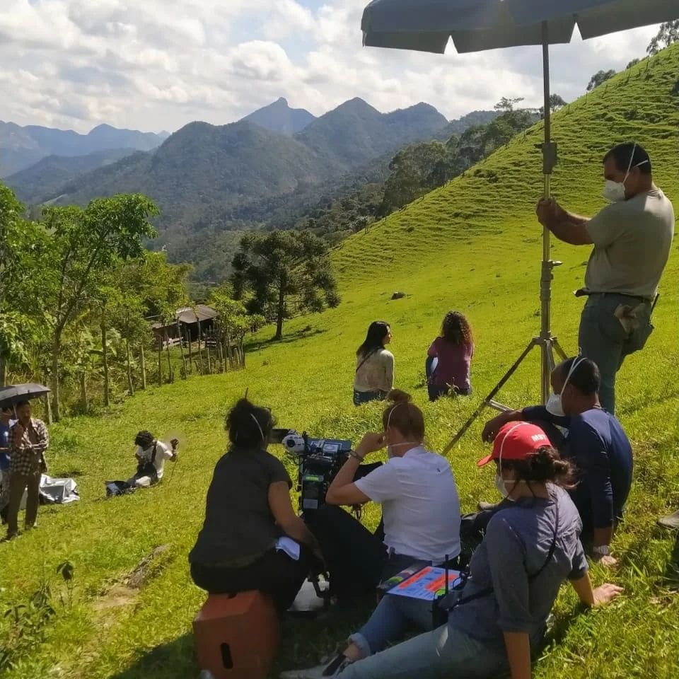 Filme Os Sapos feitos por moradores de Nova Friburgo e filmado em Boa Esperança