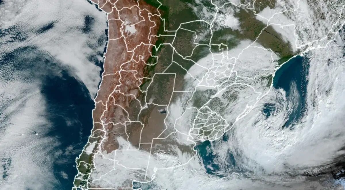 Final de semana pode ter chuva intensa e instabilidade para o Estado do Rio de Janeiro - Arquivo Ciclone Extratropical
