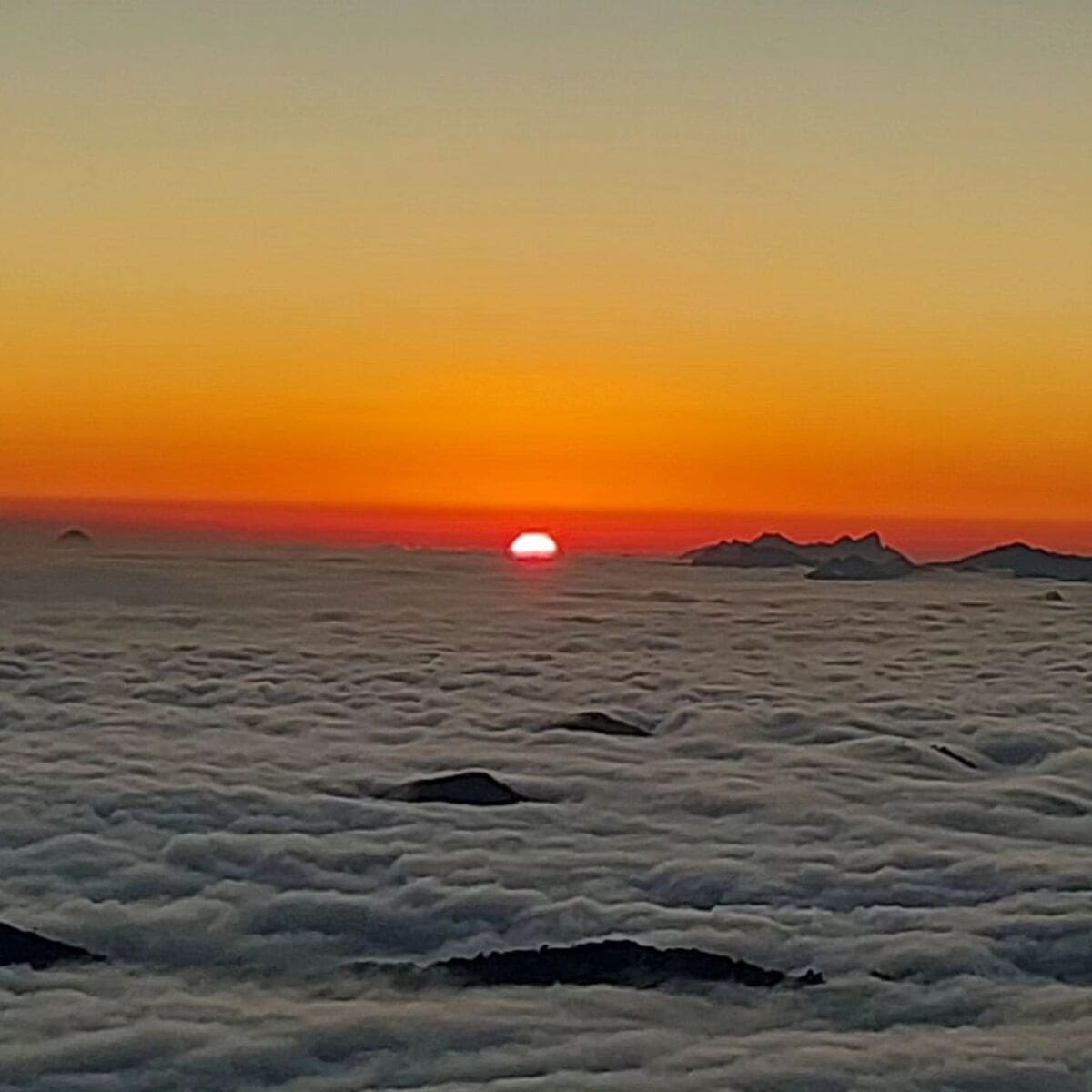 Frio intenso em Nova Friburgo - Vista do Pico da Caledônia - Foto Paulo Braga Junior (2)