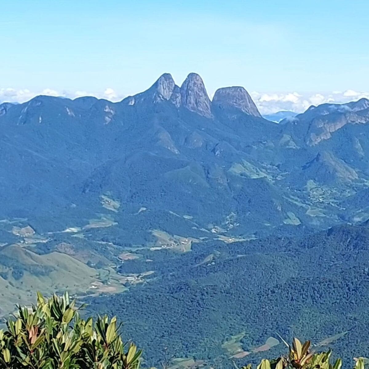 Frio intenso em Nova Friburgo - Vista do Pico da Caledônia - Foto Paulo Braga Junior (3)