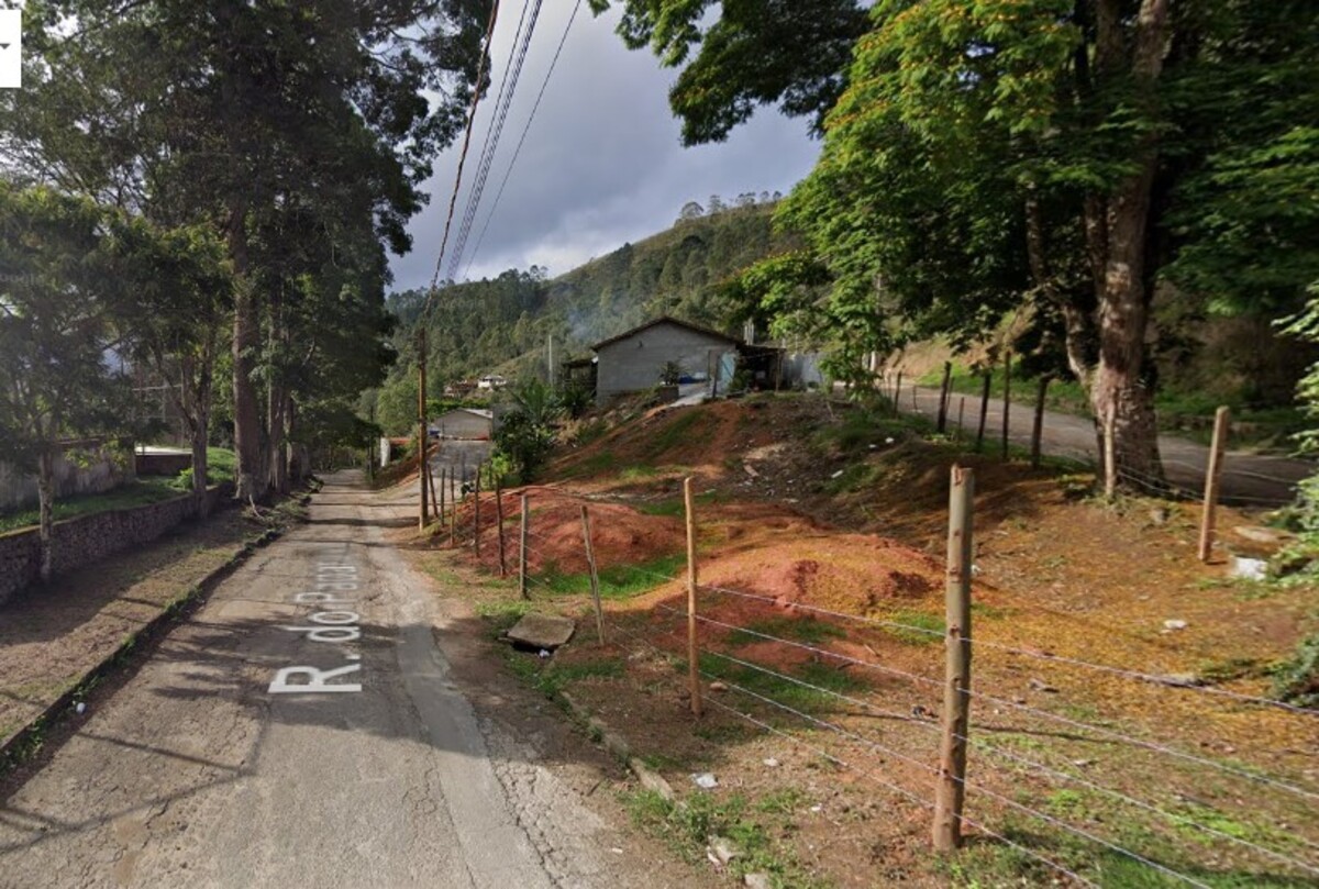 Moradores da Granja Spinelli, bairro de Nova Friburgo, terão casas regularizadas