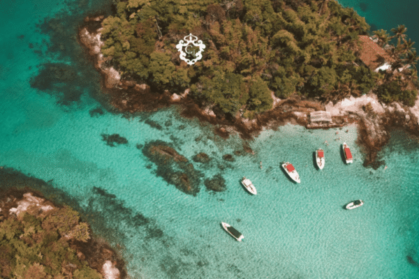 Ilha dos Cocos em Paraty é um dos locais mais bonitos do estado do Rio de Janeiro