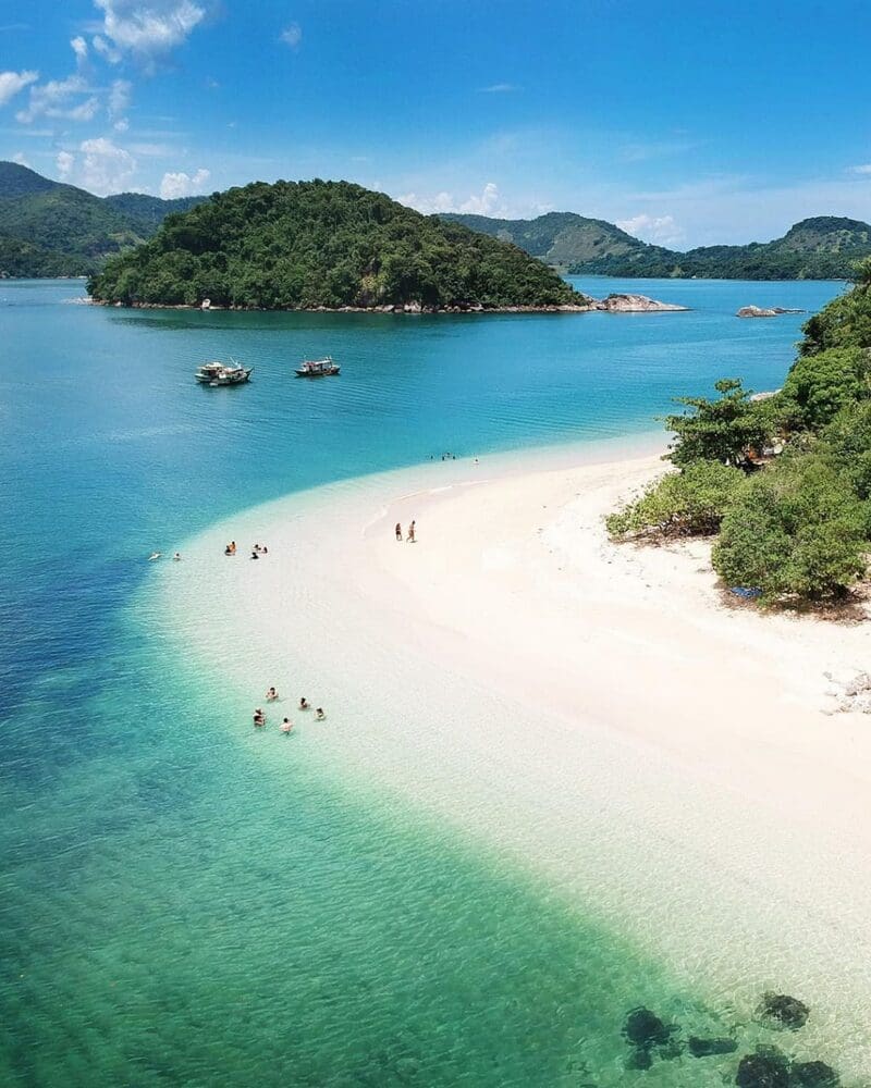Ilhas do Pelado e Peladinho em Paraty são praias paradisíacas no Estado do Rio de Janeiro (1)