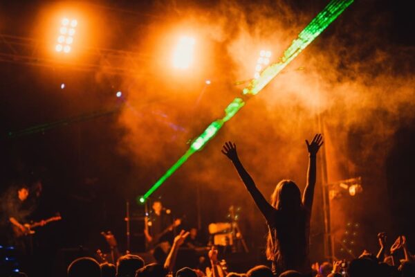 Medida visa recuperar setor de eventos por impacto na pandemia