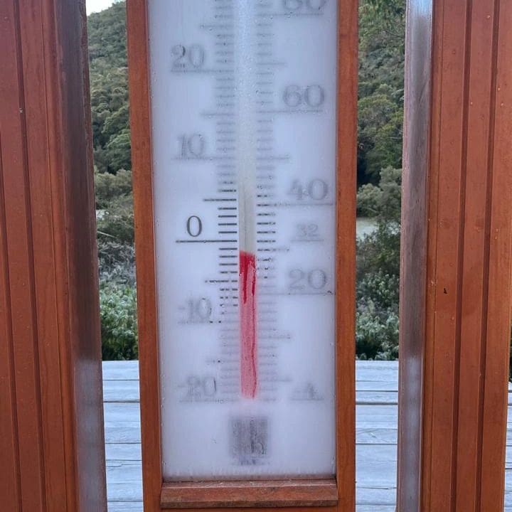 Itatiaia registrou temperatura negativa pela primeira em 2025 - Foto Arquivo Ilustrativa Geada no Parque Estadual dos Três Picos em Nova Friburgo