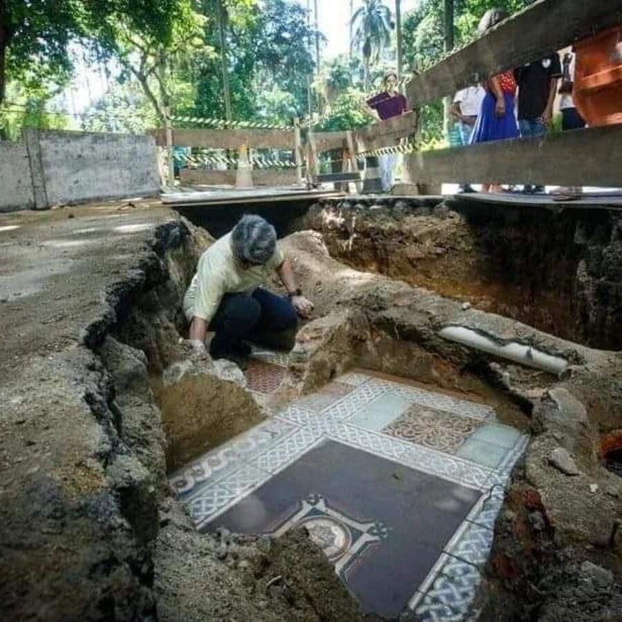 Ladrilhos da época do Império é descoberto durante escavação no Palácio do Catete no Rio de Janeiro