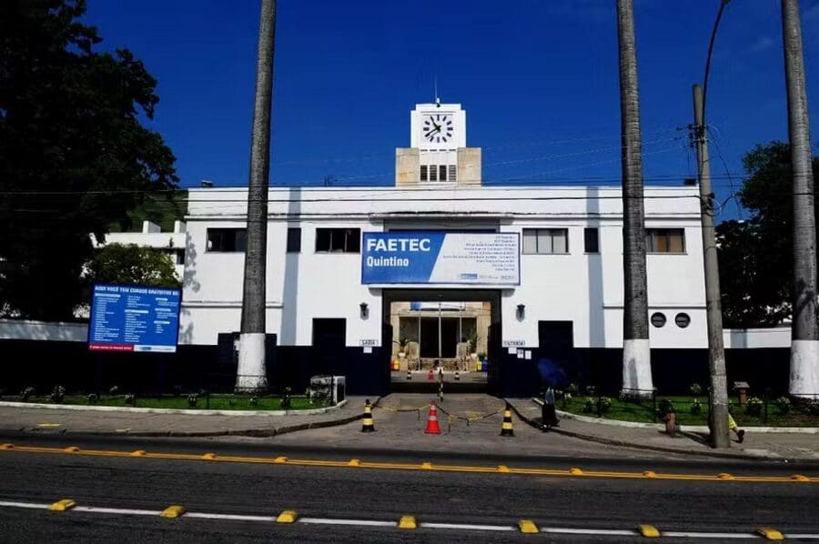 Mãe de aluno da Faetec de Quintino é baleada no Rio de Janeiro