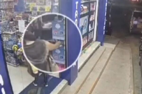 Mãe furta papelaria em Nova Friburgo na presença da filha criança
