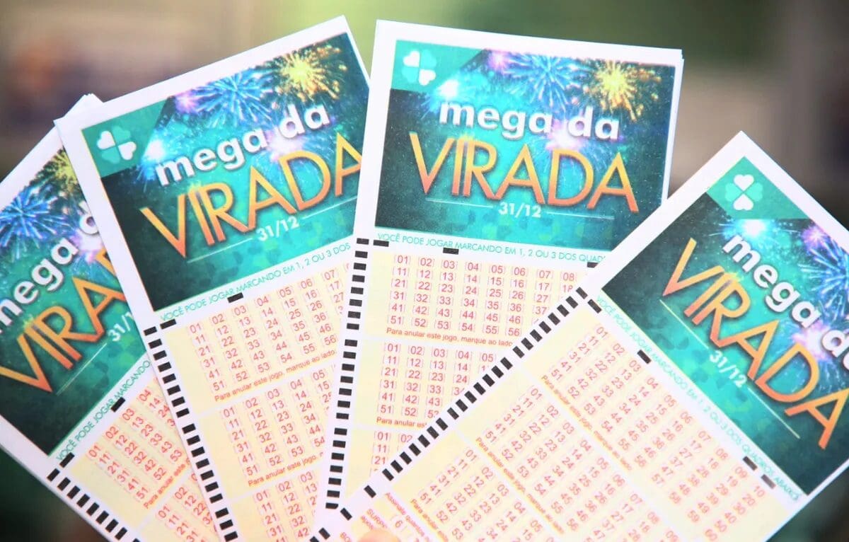 Mega Sena da Virada vai premiar em R$ 600 milhões o maio prêmio da história do Brasil - Foto: Giuliano Gomes/ PR PRess