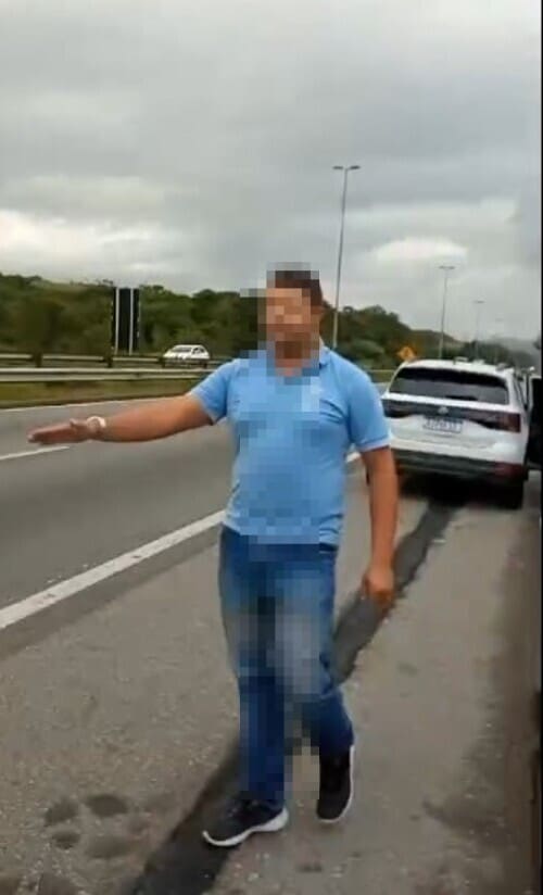 Motorista da Prefeitura de Cordeiro-RJ, região serrana do Rio de Janeiro, é acusado de dirigir bêbado ao transportar pacientes