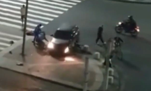 Motorista mata motociclista com pedrada após batida em Copacabana no Rio de Janeiro