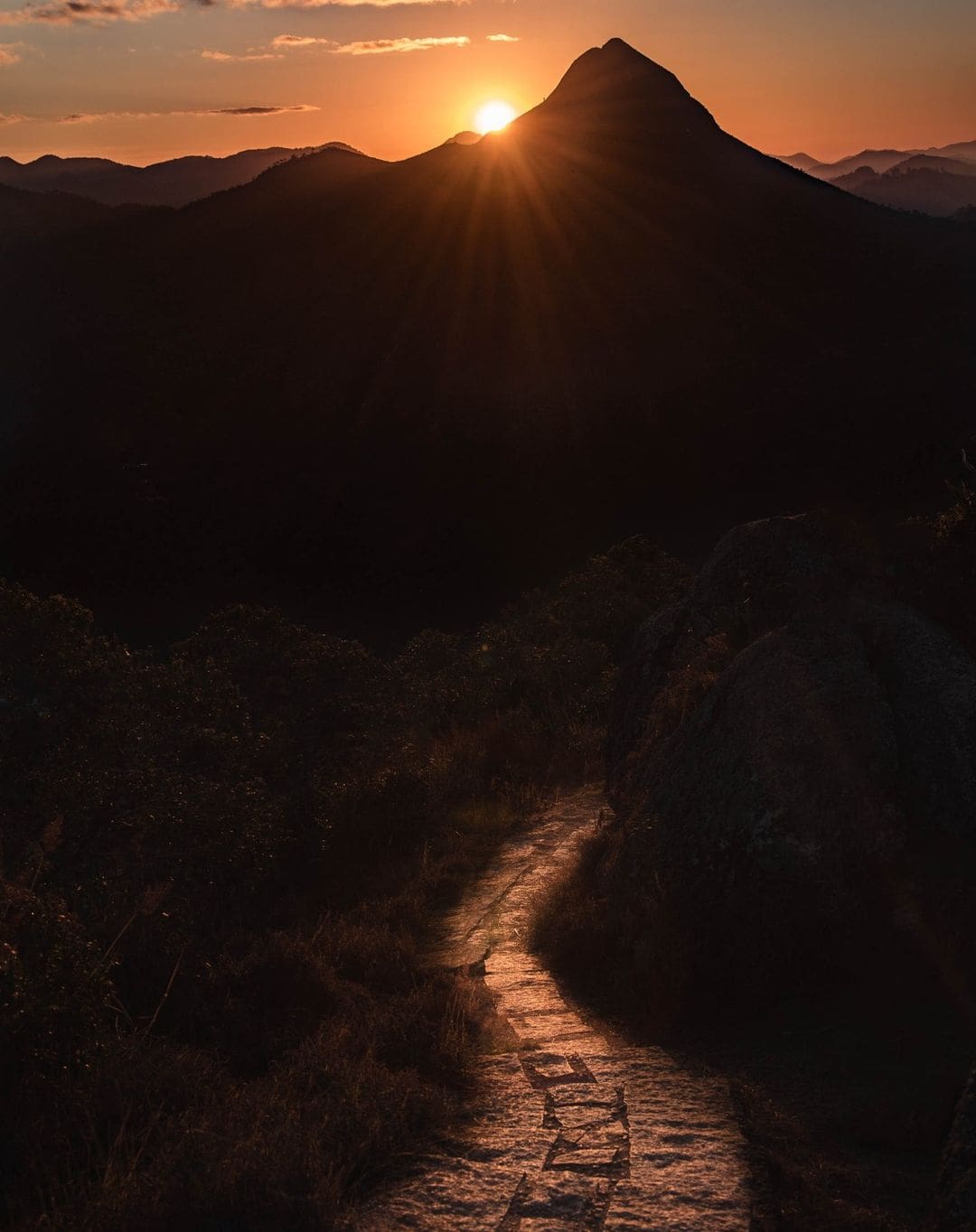 Nascer do Sol na Pedra do Imperador em Nova Friburgo - Julho de 2024 -Foto Marlon Souza