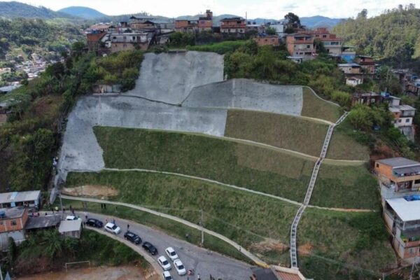 Nova Friburgo pode receber verba de Lula para obras de contenção - Jeferson Louredo - SEINFRA