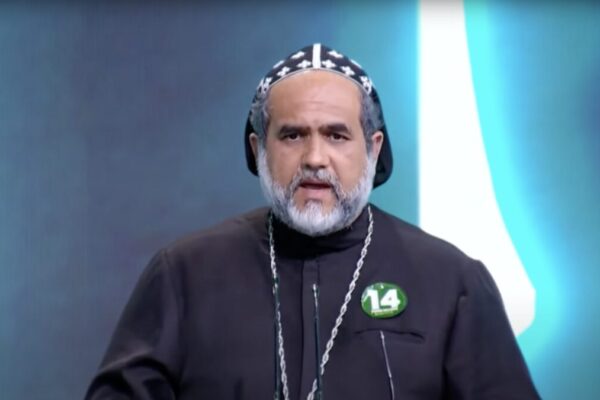 Cartaz com presença de Padre Kelmon em Nova Friburgo circula nas redes sociais