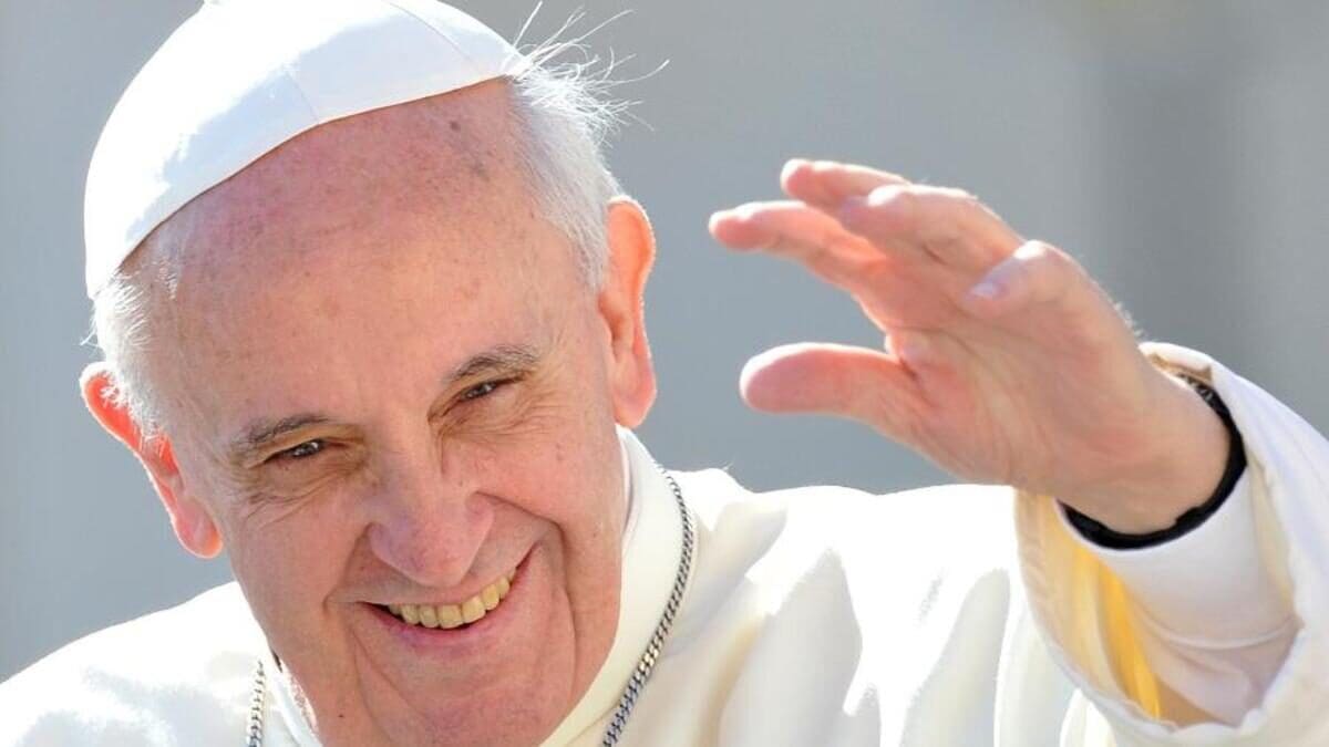 Papa Francisco morre aos 88 anos no Vaticano e Mundo está de luto