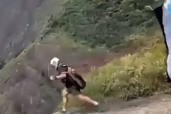Paraquedista tropeça ao saltar da Pedra Bonita e morre no Rio de Janeiro