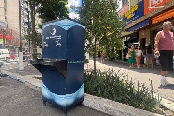 Pontos de Hidratação foram espalhados pela Águas de Nova Friburgo, durante o Carnaval 2025 e foliões aprovaram iniciativa