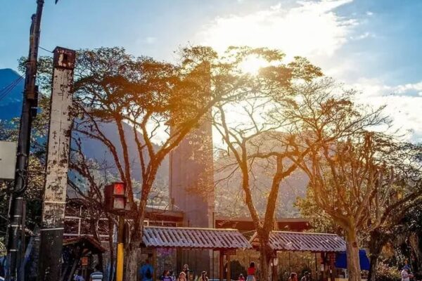 Imperatriz de Olaria, escola de samba de Nova Friburgo, mostra agenda de eventos e atividades
