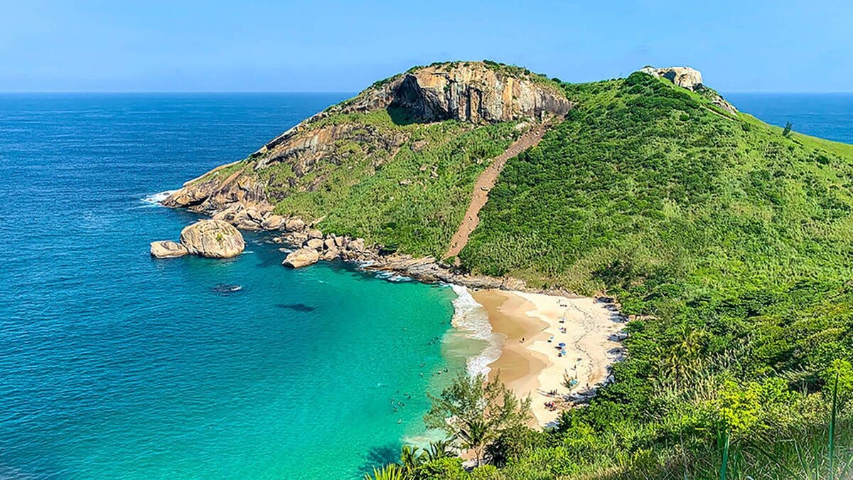 Praia do Perigoso no Rio de Janeiro é considerada praia selvagem - Um paraíso de águas cristalinas (4)