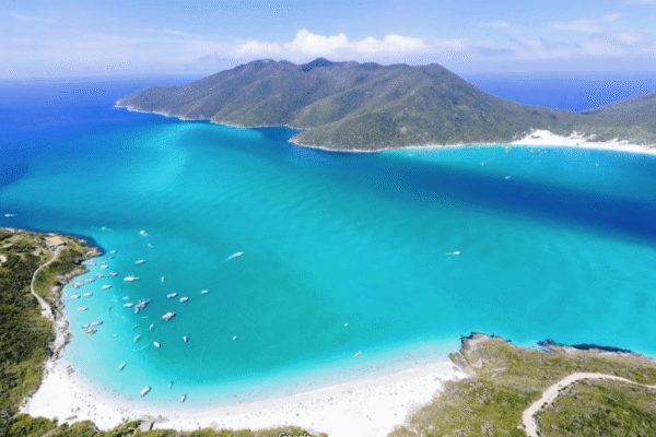 Praia do Pontal do Atalaia em Arraial do Cabo está entre as melhores do mundo - Foto Site In Buzios (2)