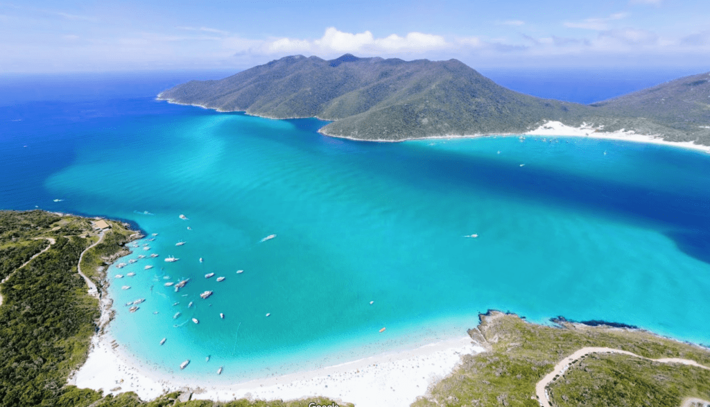 Praia do Pontal do Atalaia em Arraial do Cabo está entre as melhores do mundo - Foto Site In Buzios (2)