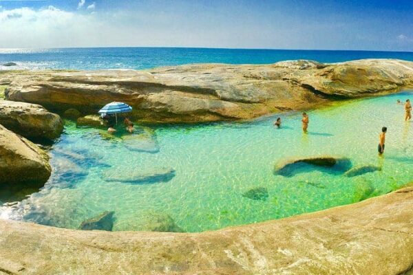 Praia do Secreto fica no Recreio dos Bandeirantes no Rio de Janeiro