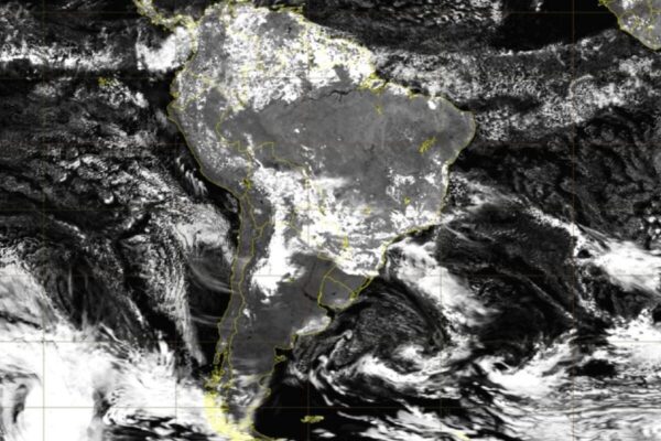 Previsão do tempo descarta chuva e indica calor no Estado do Rio de Janeiro
